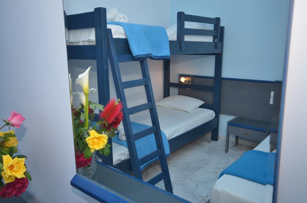 Hotel Elena Ермонес Екстер'єр фото