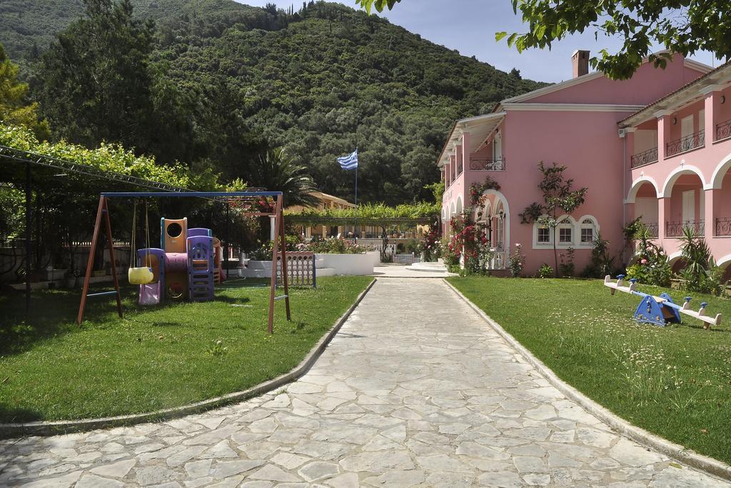 Hotel Elena Ермонес Екстер'єр фото
