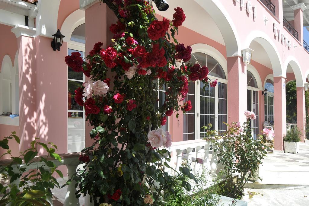 Hotel Elena Ермонес Екстер'єр фото
